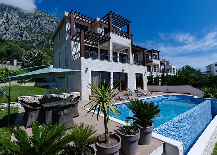 Villa Elena